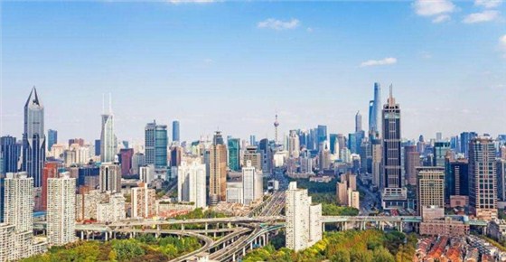 現(xiàn)代化建筑外墻涂裝 不應局限于外表 更應注重其品質 現(xiàn)代化建筑外墻涂裝 不應局限于外表 更應注重其品質