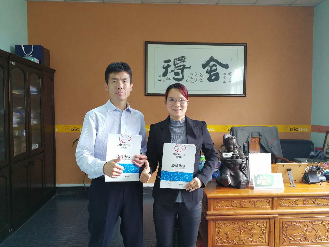 涂料代理選擇這些“賣點(diǎn)”，可得心應(yīng)手吸引客戶進(jìn)店
