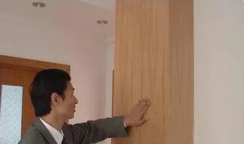 瑕疵漏洞不放過，室內(nèi)裝修油漆涂料工程驗(yàn)收多注意
