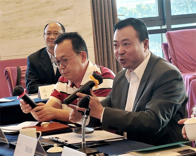 譜寫(xiě)順德涂料新篇章 佛山涂協(xié)、順德涂料商會(huì)理事會(huì)成功舉辦